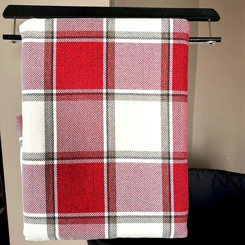 Plaid red and white Window curtains